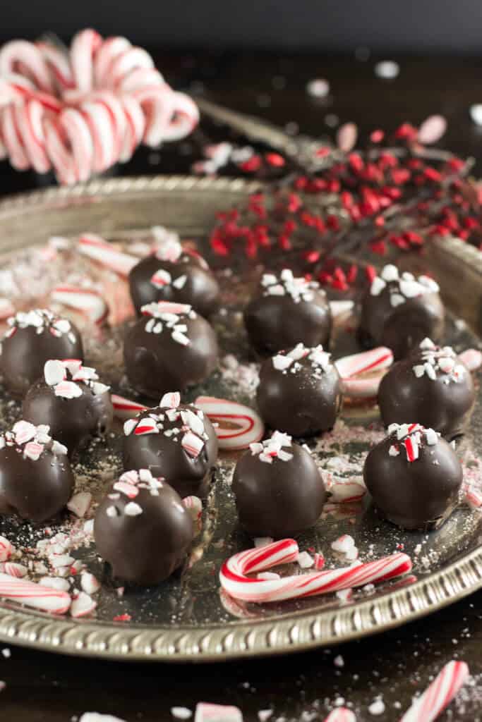 Peppermint Oreo Truffles